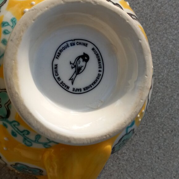 ANTHROPOLOGIE Elka Ayaka Oversized MUG Yellow Floral Twisted Handl Pedes… - Picture 10 of 13